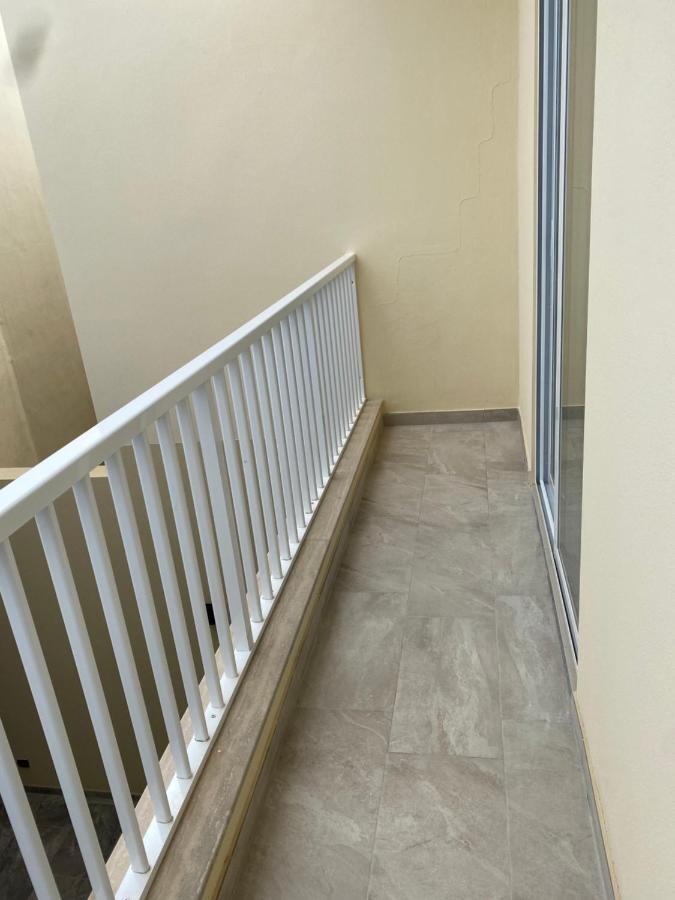New 3 Bedroom Apartment Close To Airport Zurrieq Bagian luar foto